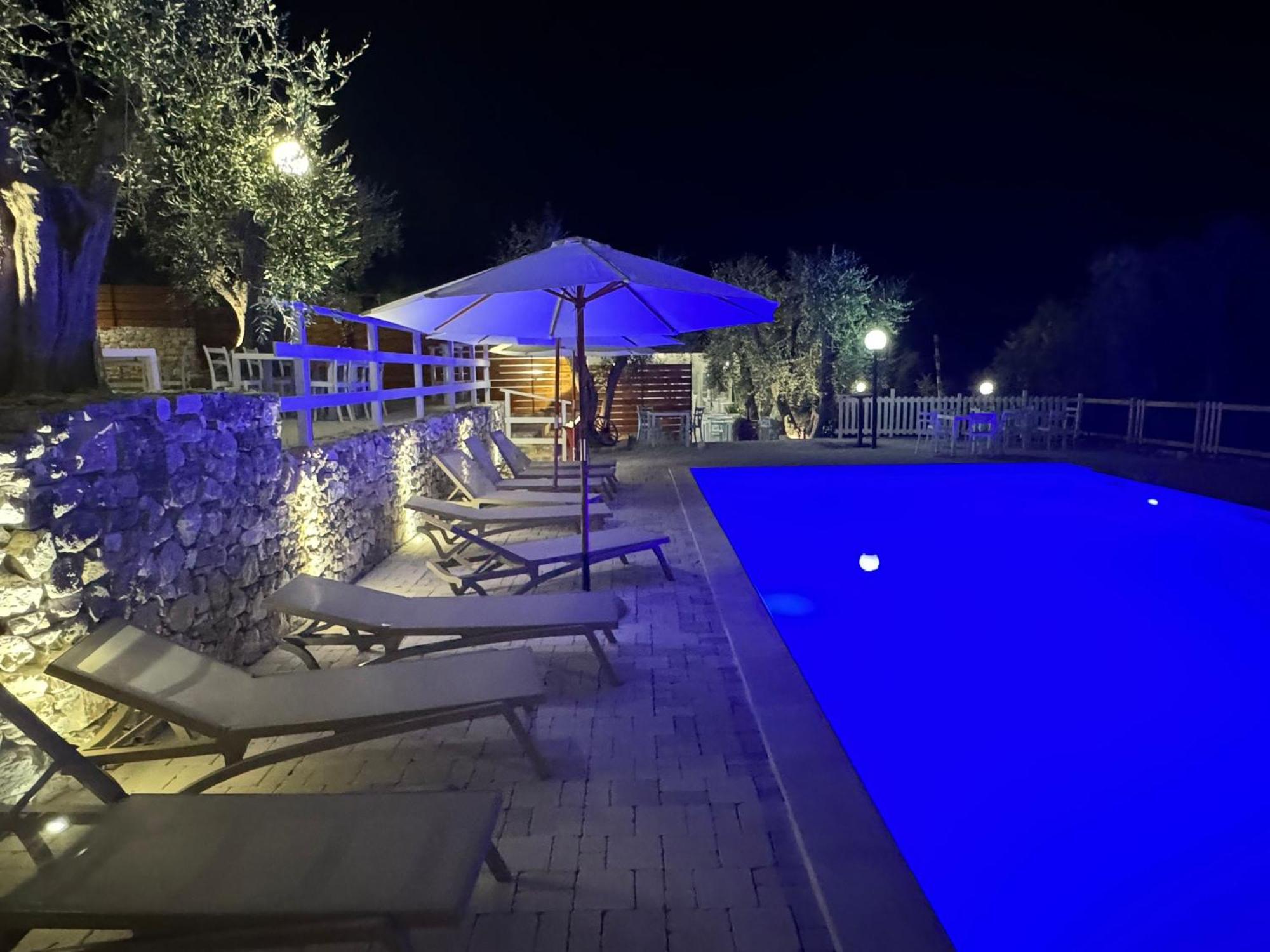 Village Valle D'Oro Aparthotel San Menaio Exterior photo